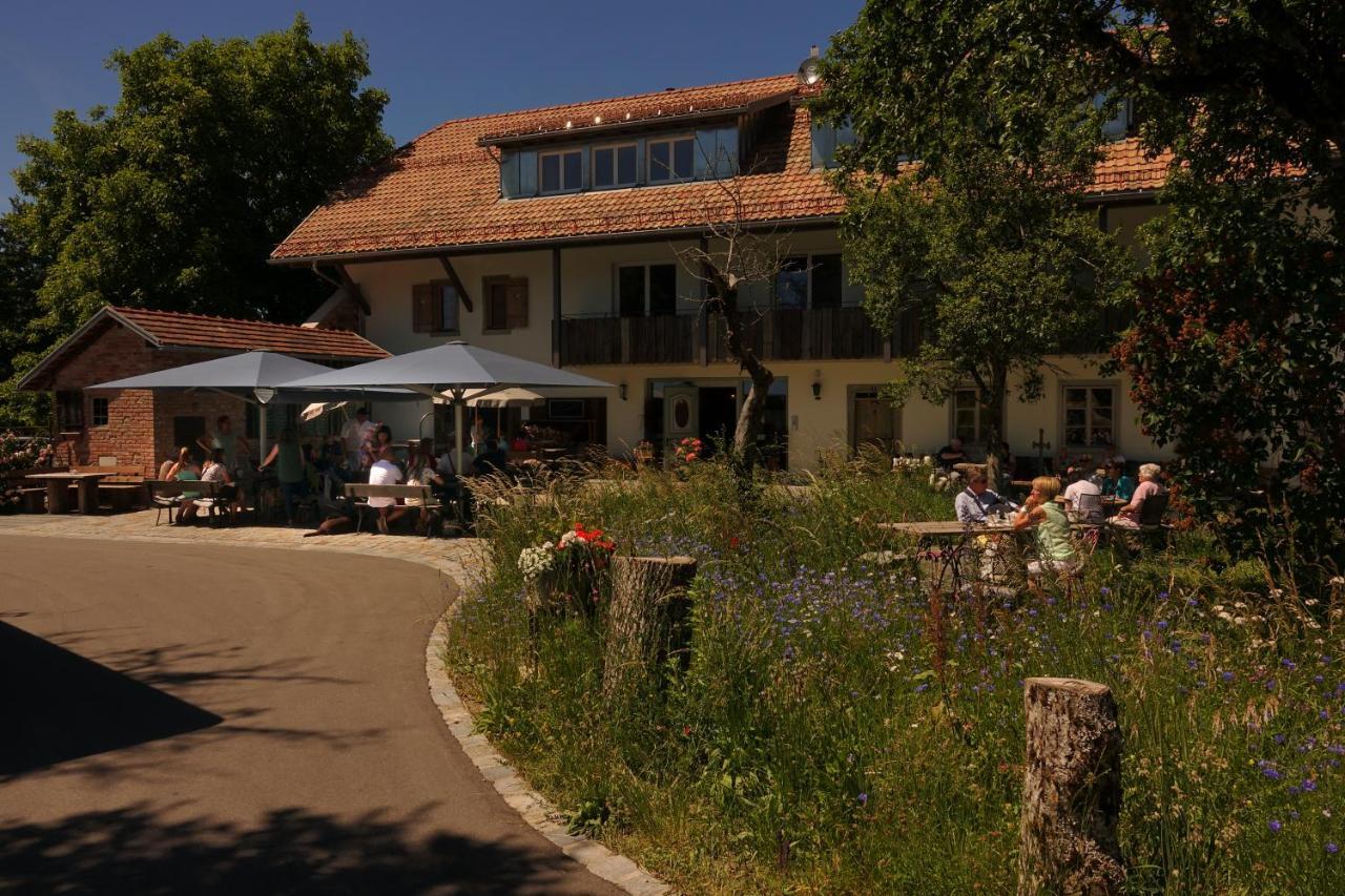 Отель Gret-Stube Weilheim Экстерьер фото